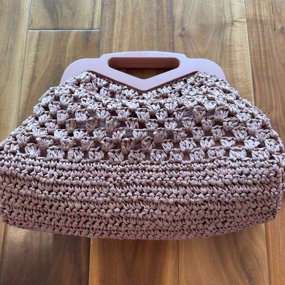 BTB Los Angeles Woven Crochet Top-Handle Women’s Bag in Dusty Rose like new - Picture 7 of 9